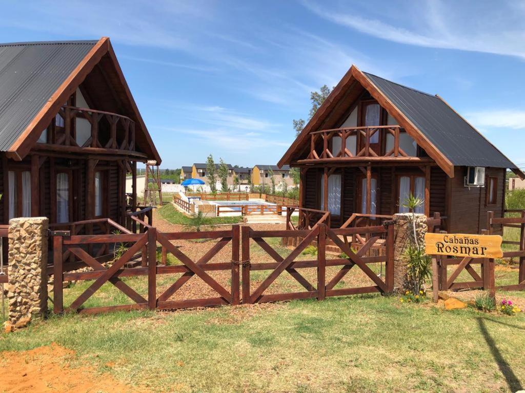 Cabanas Rosmar Colon  Luaran gambar